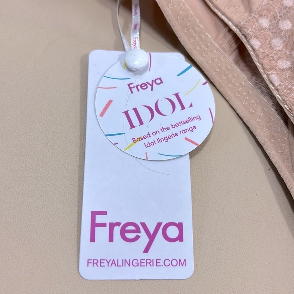 NWT FREYA  Full-Coverage Bra​​​​ - Picture 5 of 8